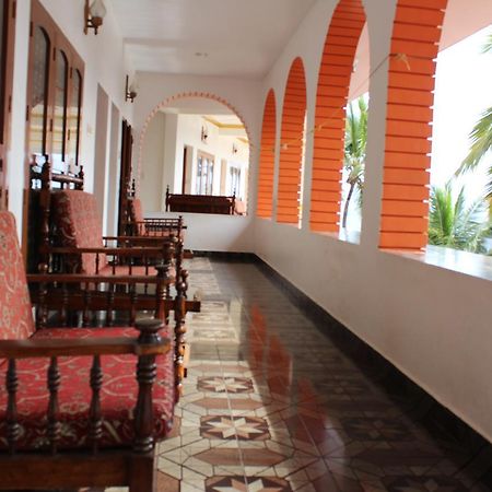 Hotel Sea View Palace - The Beach Hotel Kovalam Dış mekan fotoğraf