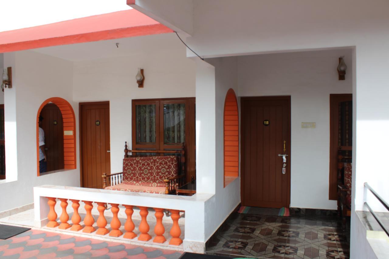 Hotel Sea View Palace - The Beach Hotel Kovalam Dış mekan fotoğraf