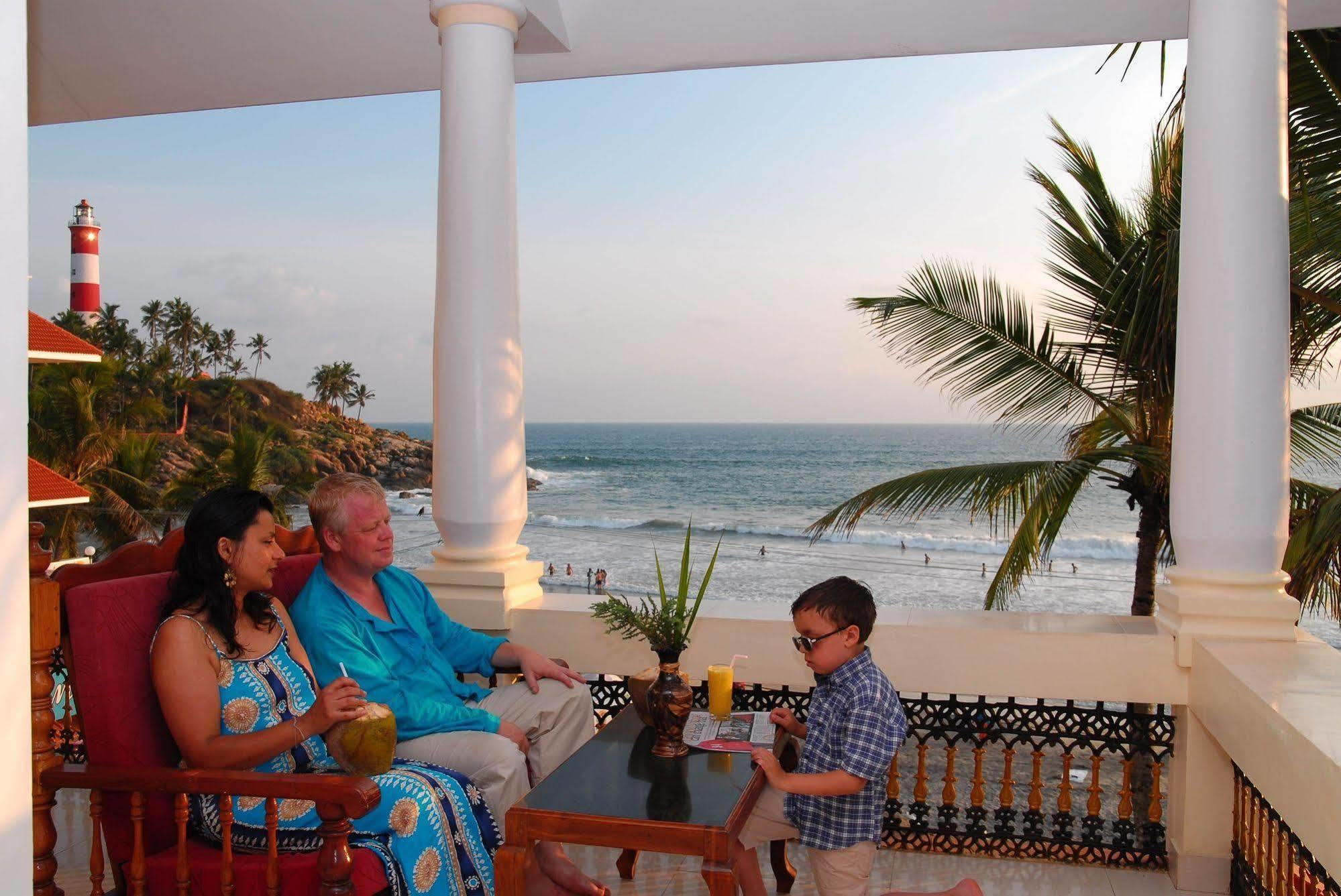 Hotel Sea View Palace - The Beach Hotel Kovalam Dış mekan fotoğraf
